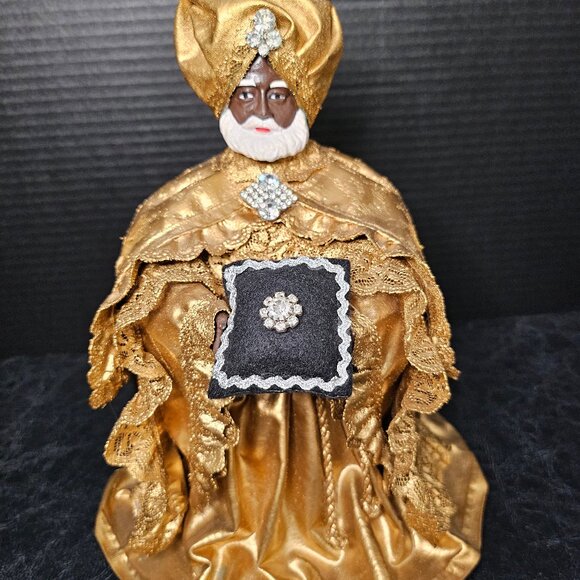 Three Kings Gold Fabriche Bejeweled With Crystals Three Wise Men Holiday Decor - Picture 9 of 12